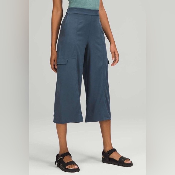 Lululemon Metropolis Maven High Waisted Pants - Picture 1 of 5